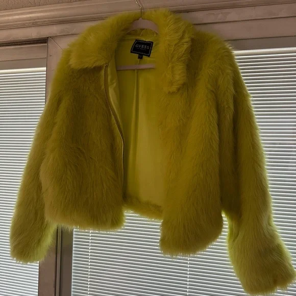 Guess neon green Faux fur coat size small - Picture 7 of 11